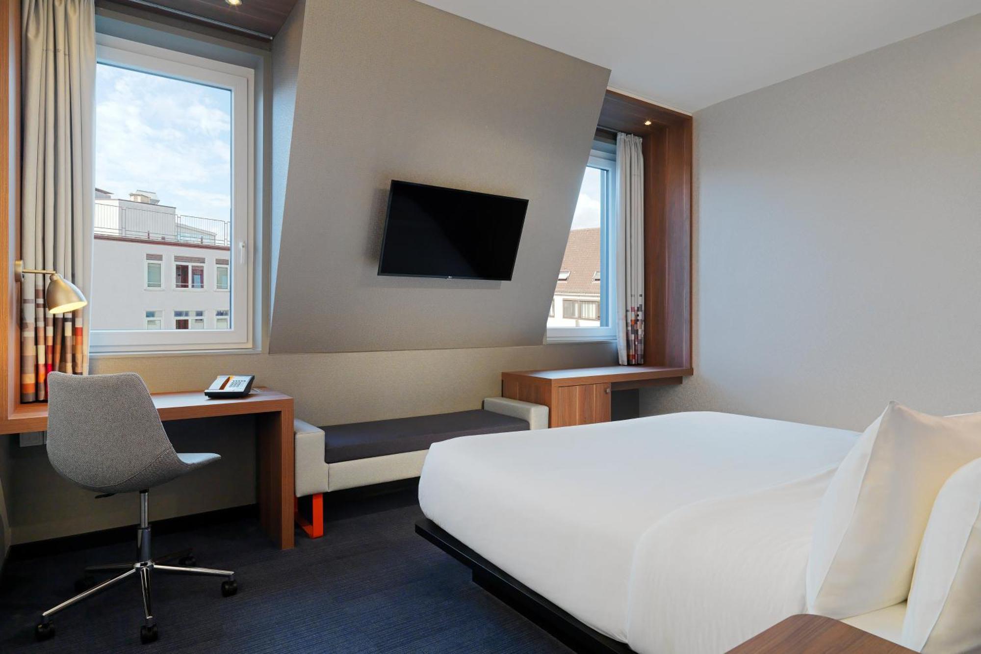 Aloft 4*